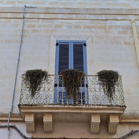 La Casa Di Nonna Titina Apartment เลชเช ภายนอก รูปภาพ