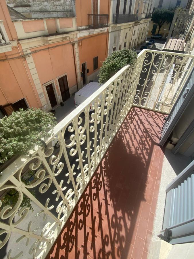 La Casa Di Nonna Titina Apartment เลชเช ภายนอก รูปภาพ
